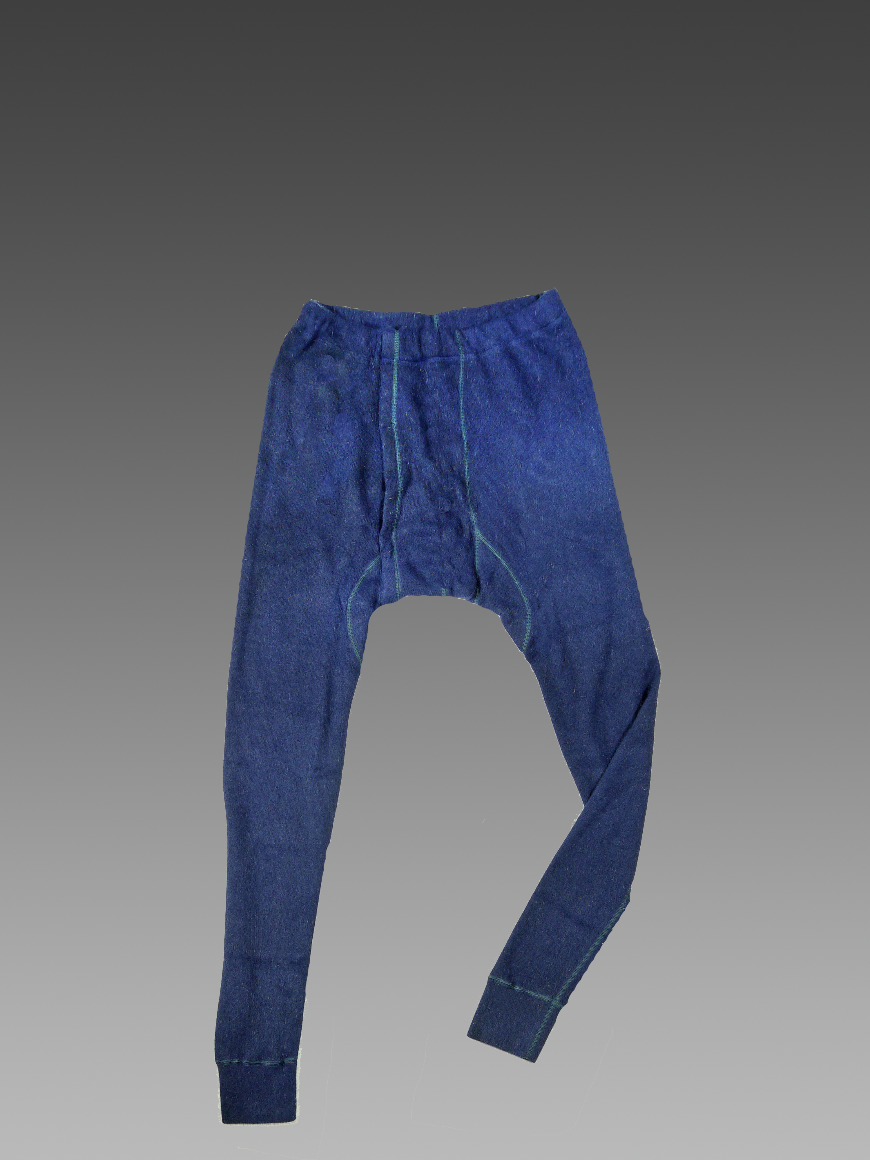 Herrenhose knöchellang mit Eingriff <p> 40% Angora 60% Baumwolle