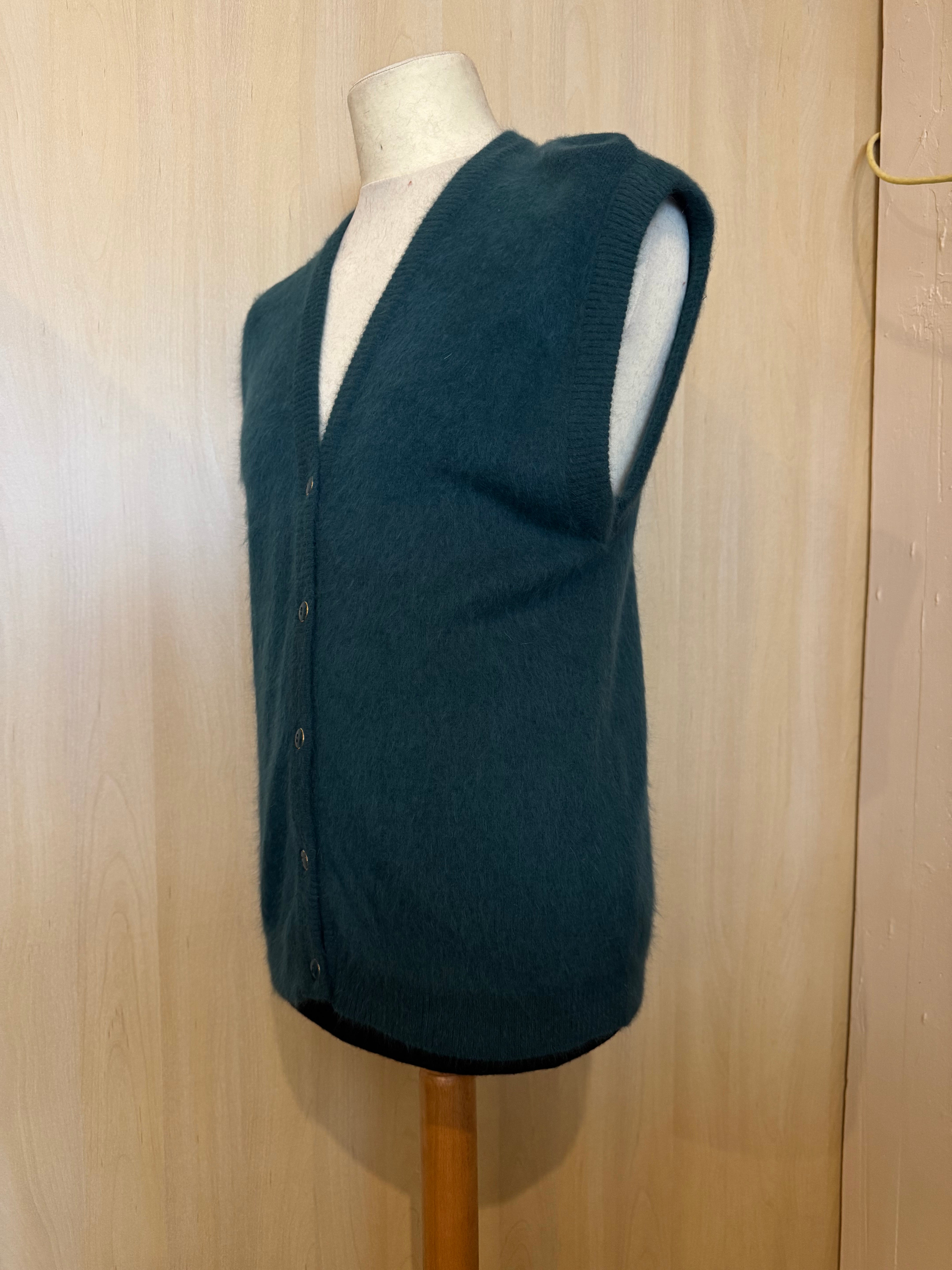 Flauschige Strickweste mit Knöpfen und V-Ausschnitt in Petrol