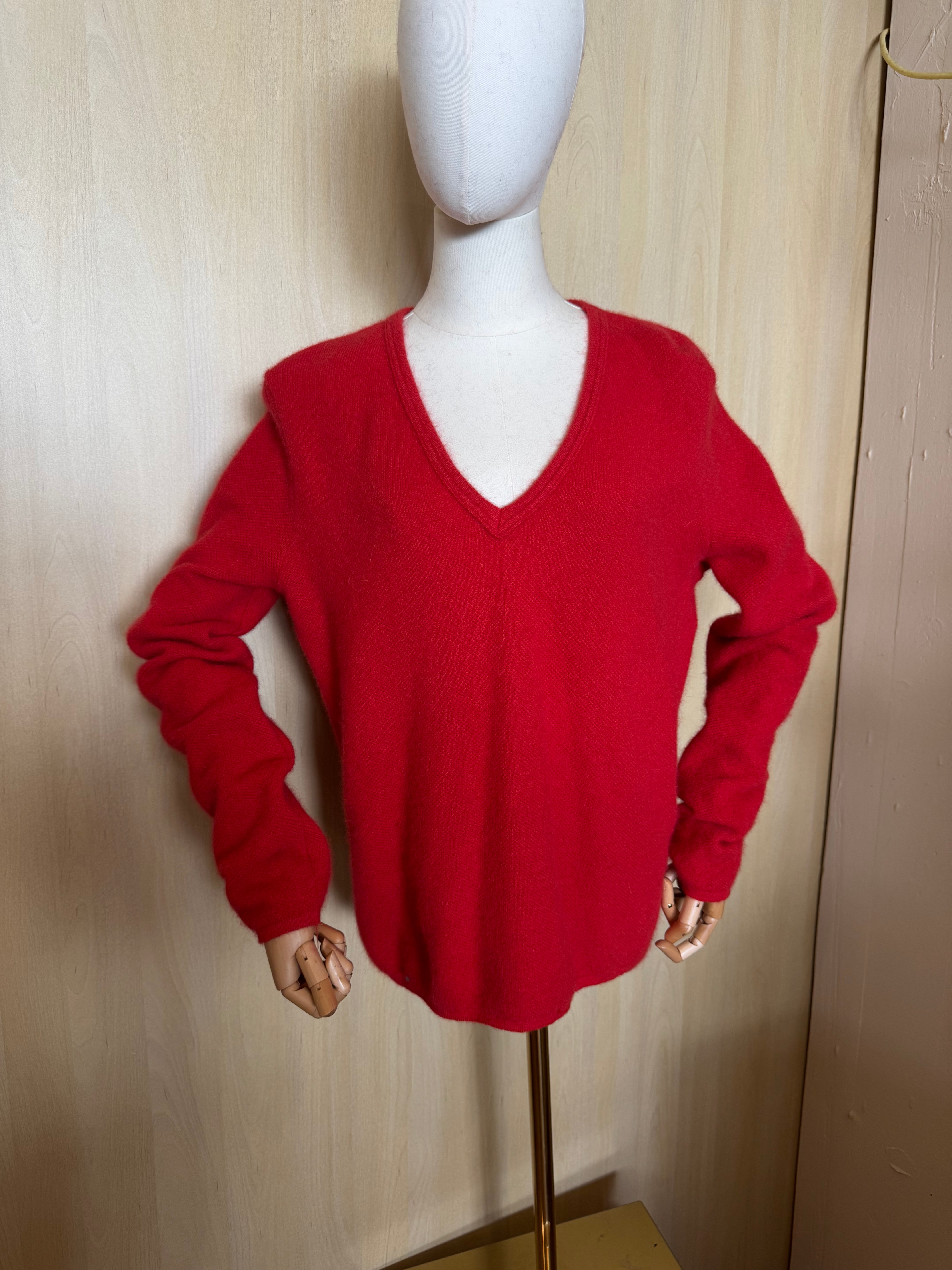 Klassischer Feinstrick-Pullover in Rot mit V-Ausschnitt & Waffelmuster-Optik
