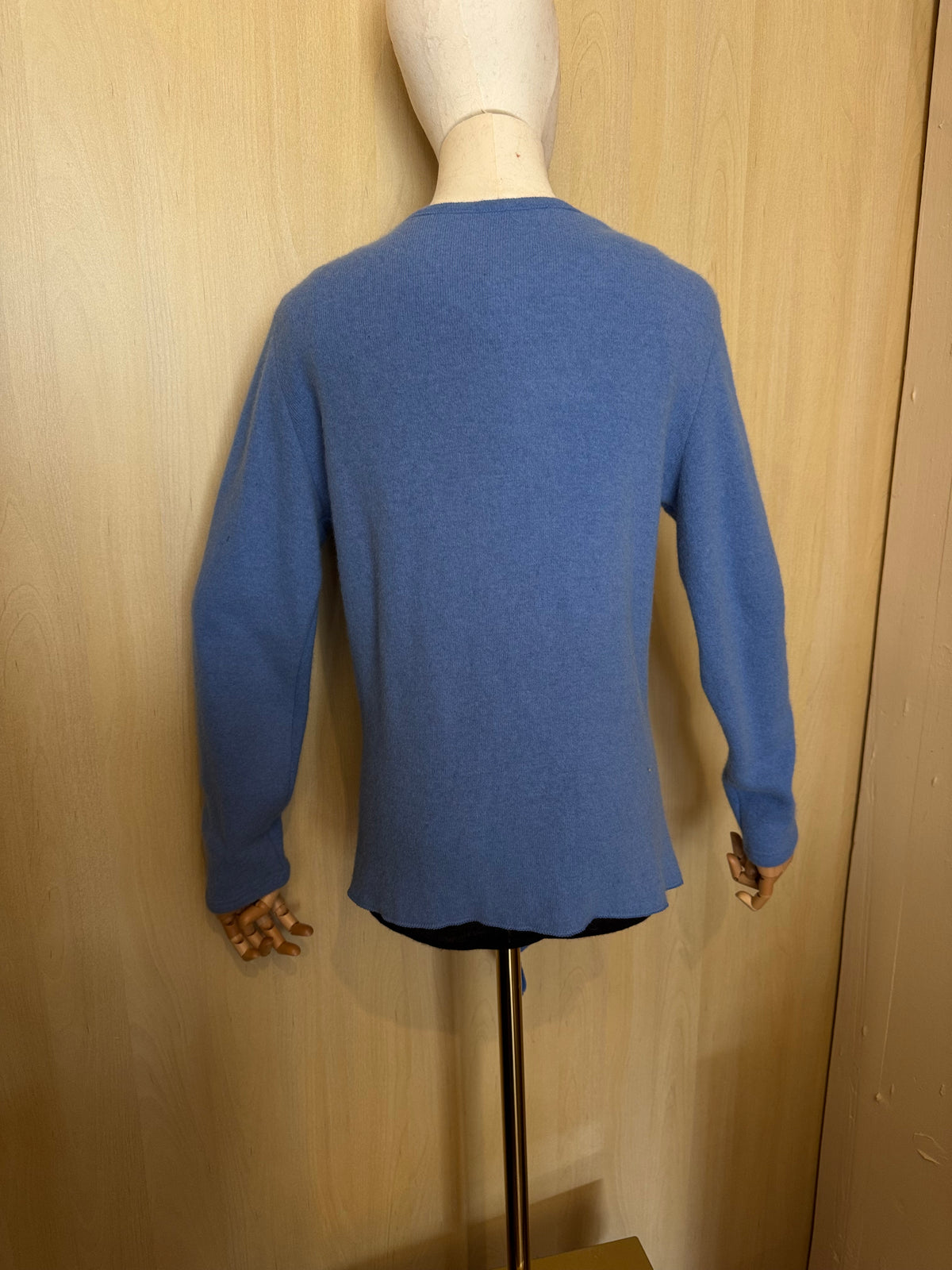 Klassischer Strick-Cardigan zum Binden in Jeansblau